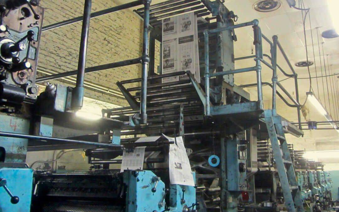 Sen. Warner backs resolution declaring local news essential to democracy