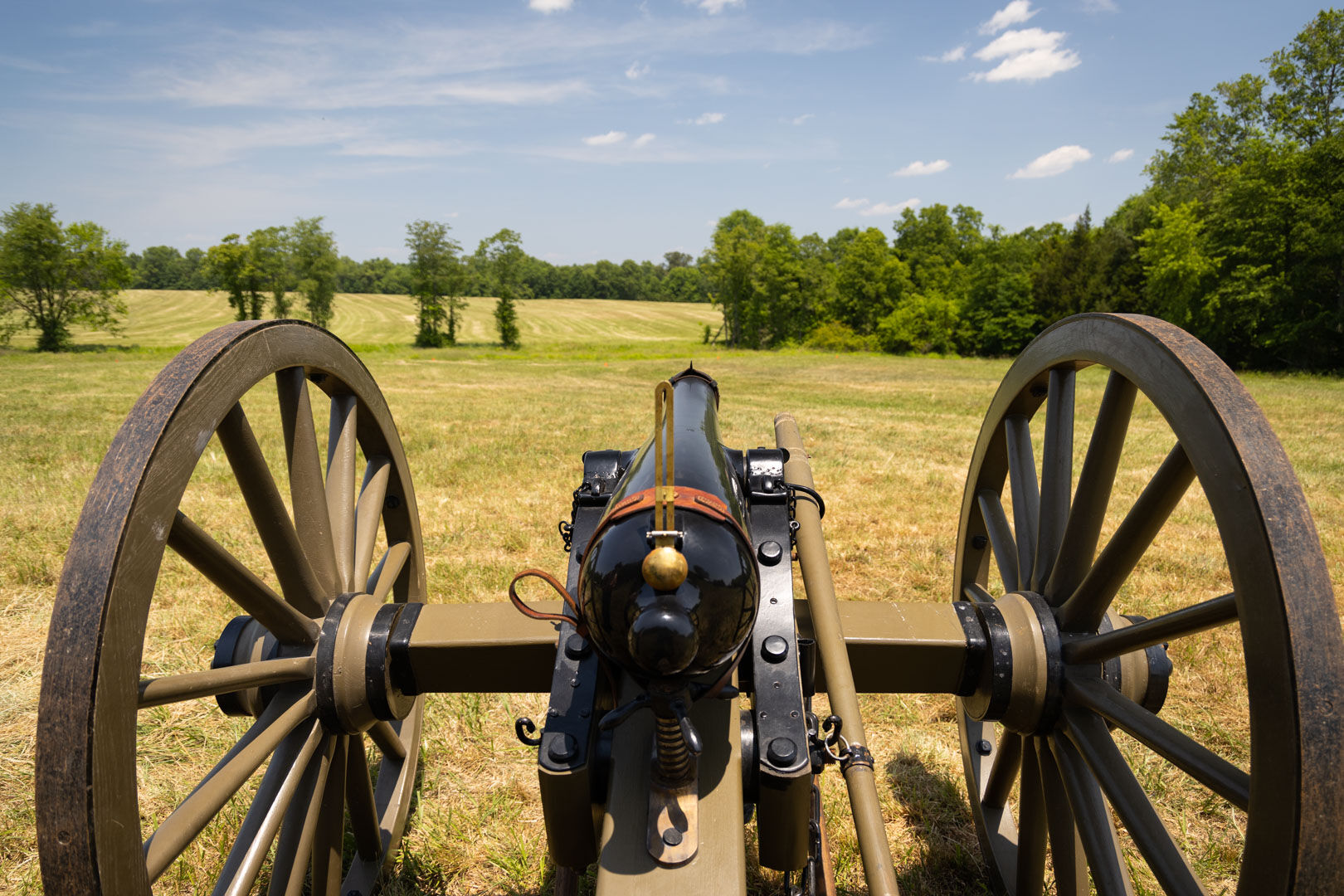 A 3-inch ordnance rifle has an approximate range, depending the type of round, of 1,800 yards.