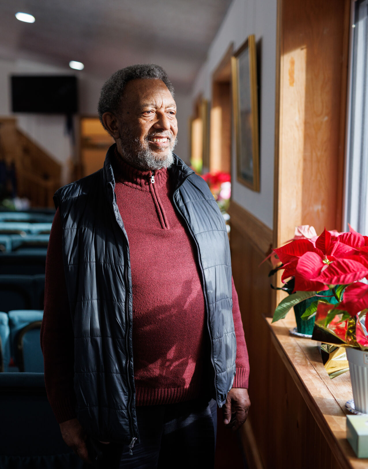 Eugene Triplett, board chair of the Wayland Blue Ridge Baptist Association, spearheaded the distribution of a huge donation of apples to local charities.