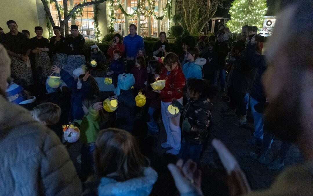 Hearthstone School students mark Winter Solstice with lantern walk in Washington