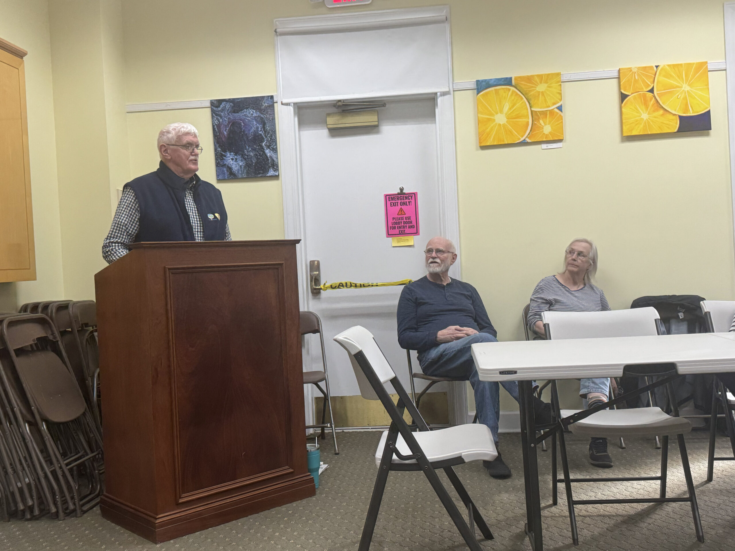 Residents weigh in on potential Rappahannock library move | Foothills Forum